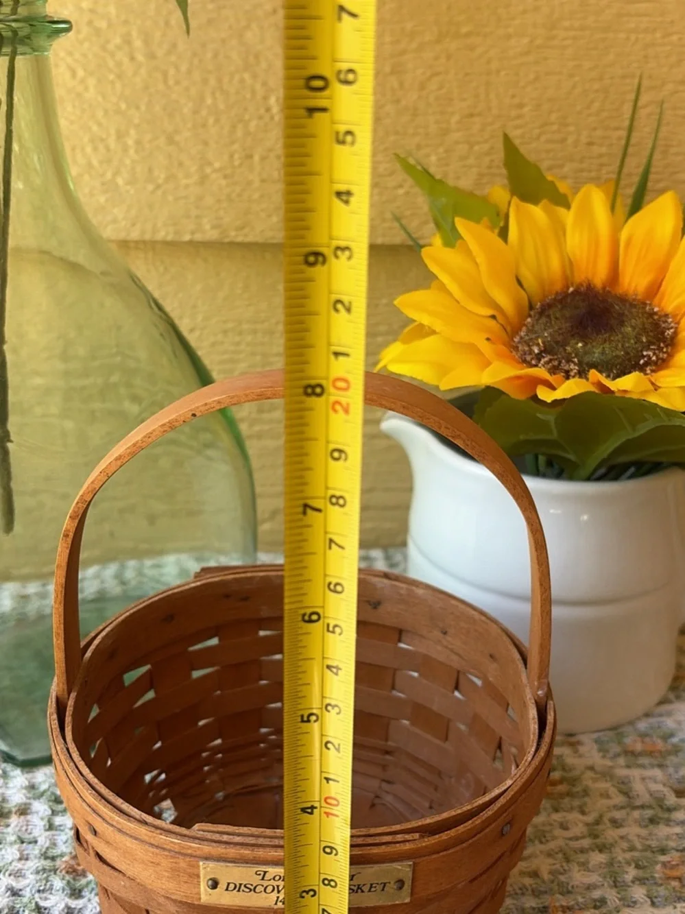 Longaberger Brown Woven Discovery Basket with Handle